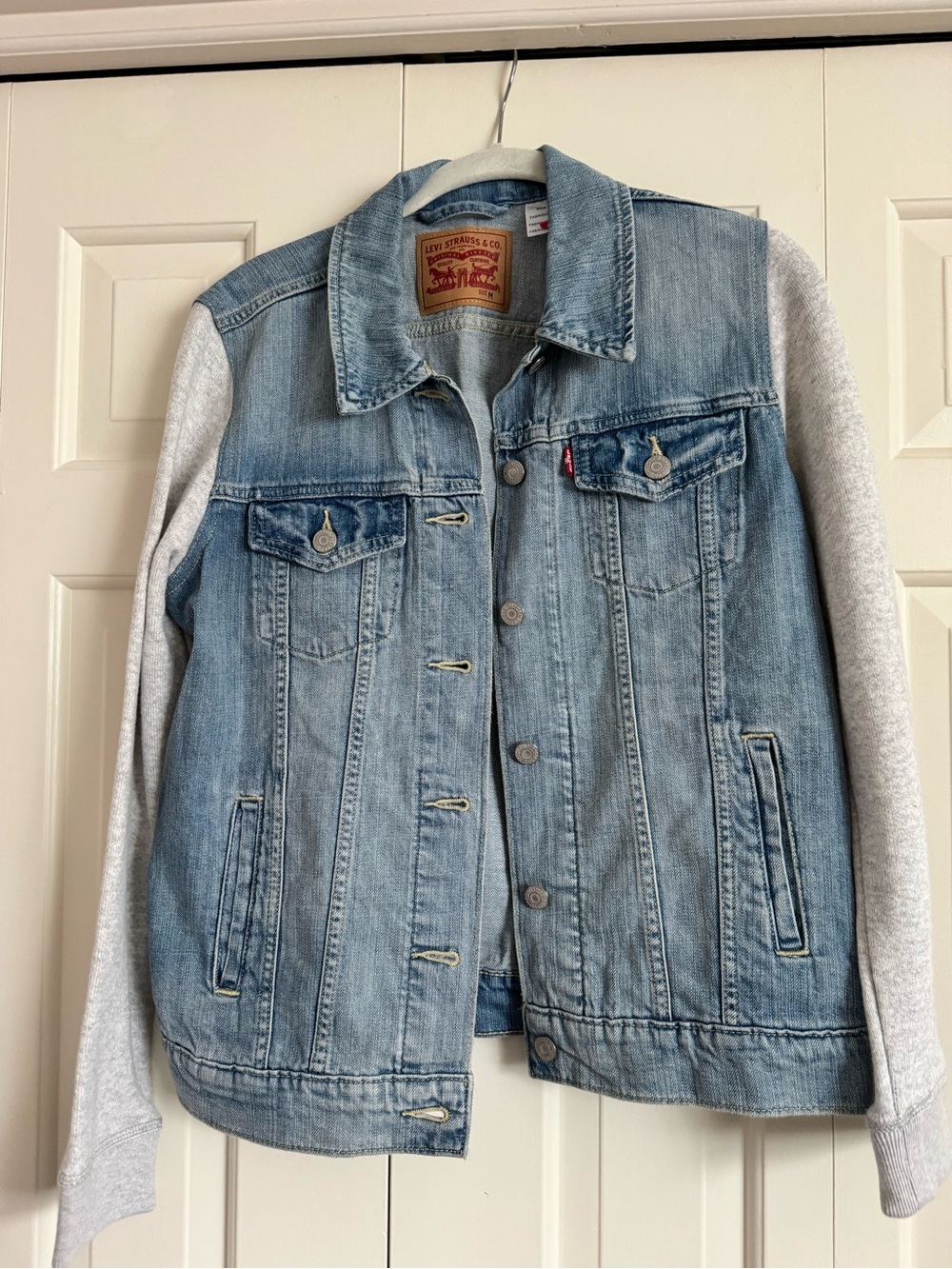 Levi's Light Blue Denim Jacket with Gray Knit Sleeves